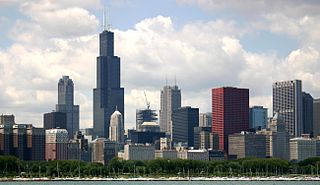 320px-2004-07-14_2600x1500_chicago_lake_skyline.jpg